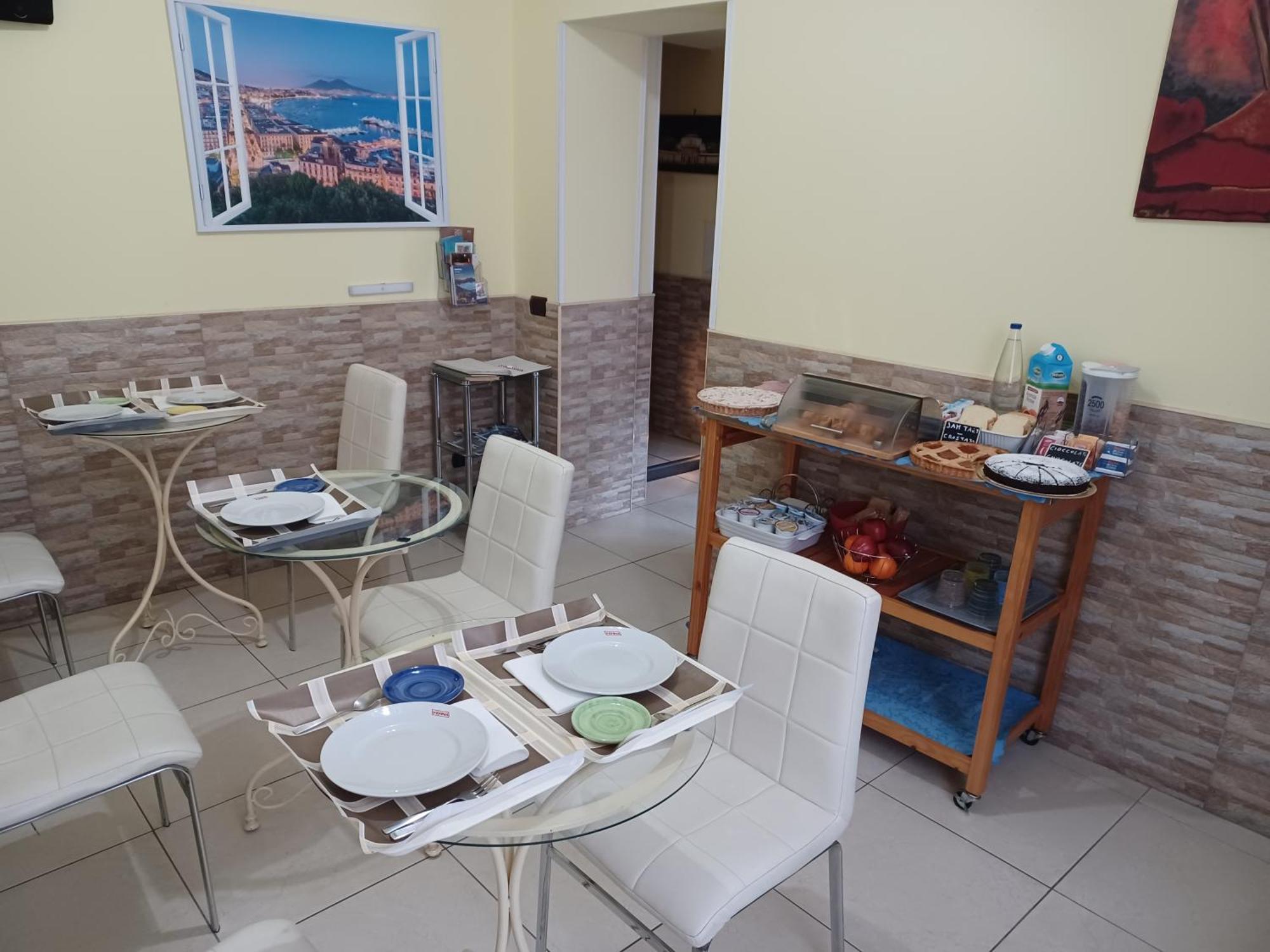 B&B Quattro Palazzi Napoli Centro المظهر الخارجي الصورة